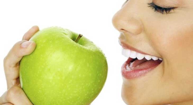بعد از کامپوزیت دندان چه بخوریم و چه نخوریم؟